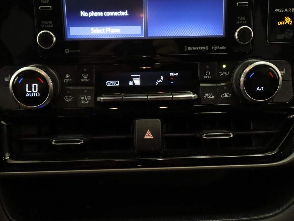 used 2022 Toyota Highlander car, priced at $35,435