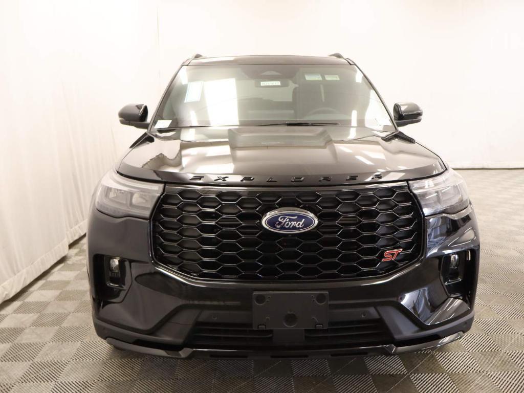 new 2025 Ford Explorer car, priced at $56,860