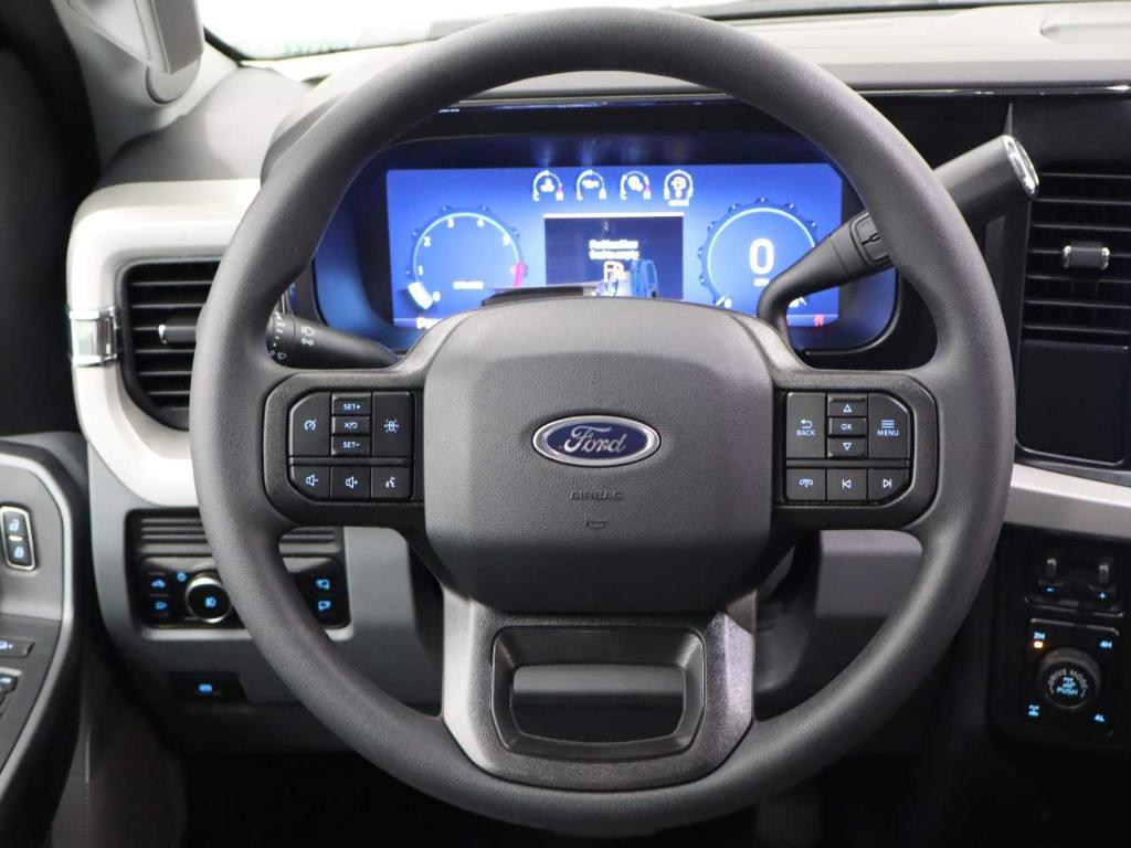 new 2025 Ford F-250 car, priced at $69,920