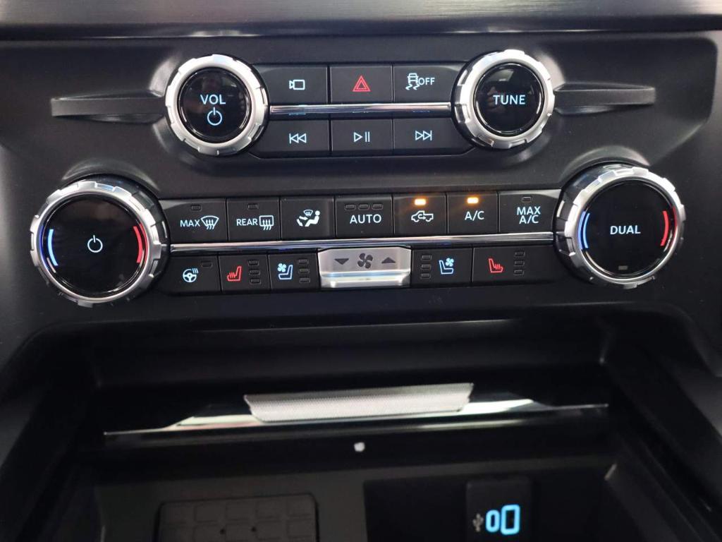 new 2025 Ford F-250 car, priced at $89,125