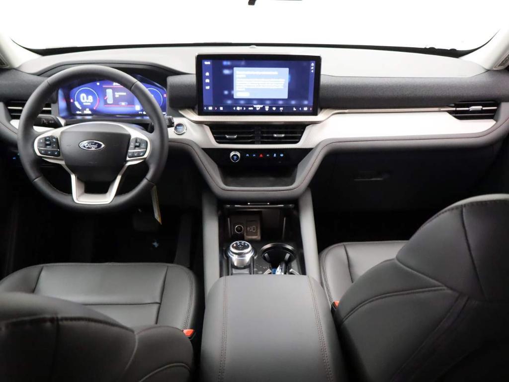 new 2025 Ford Explorer car, priced at $43,745