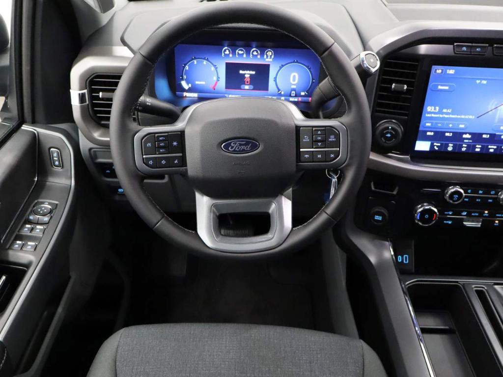 new 2024 Ford F-150 car, priced at $47,313