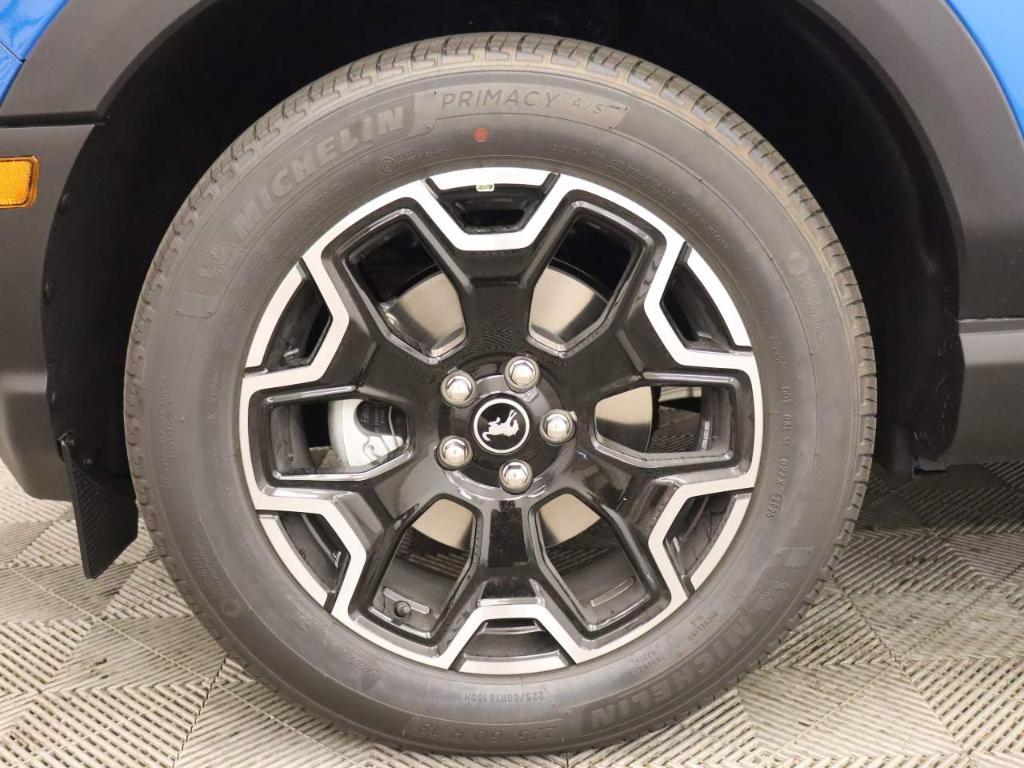 new 2025 Ford Bronco Sport car, priced at $38,405
