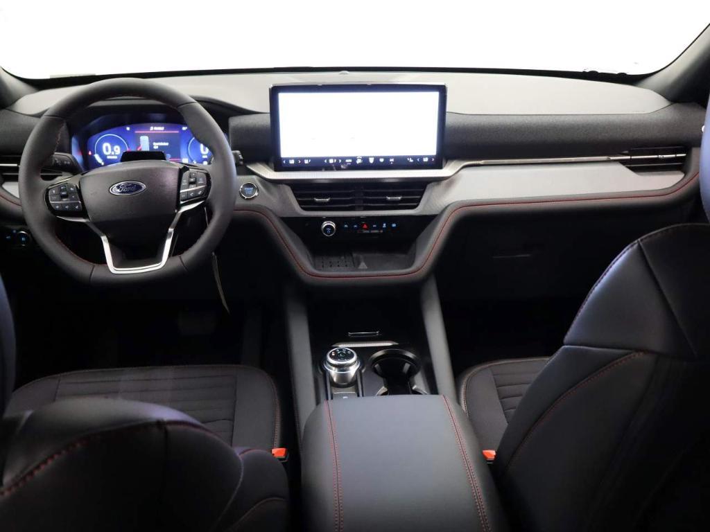 new 2025 Ford Explorer car, priced at $46,368
