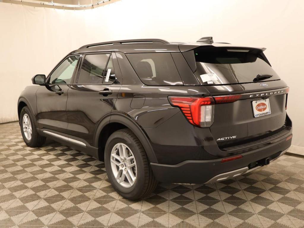 new 2025 Ford Explorer car, priced at $43,280