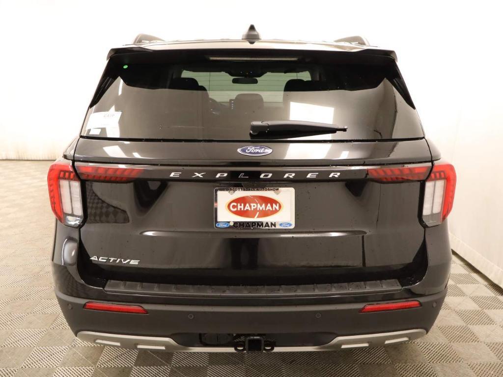 new 2025 Ford Explorer car, priced at $43,280