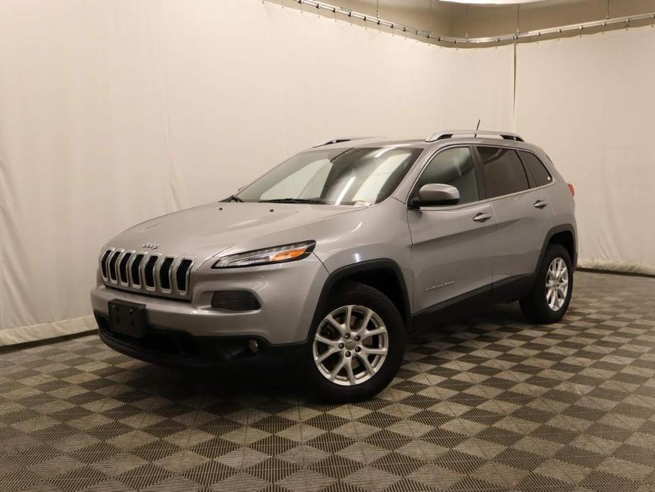 used 2015 Jeep Cherokee car, priced at $10,995