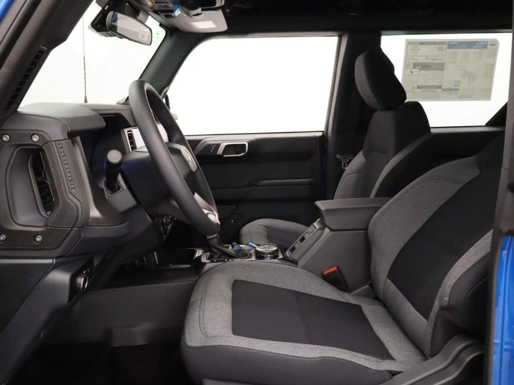 new 2025 Ford Bronco car, priced at $42,713