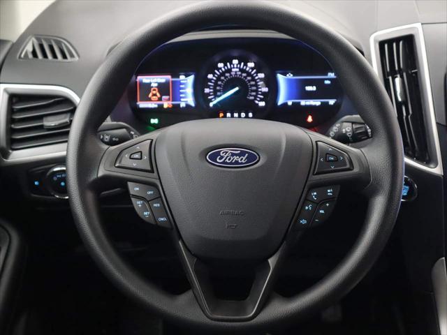 new 2024 Ford Edge car, priced at $32,200