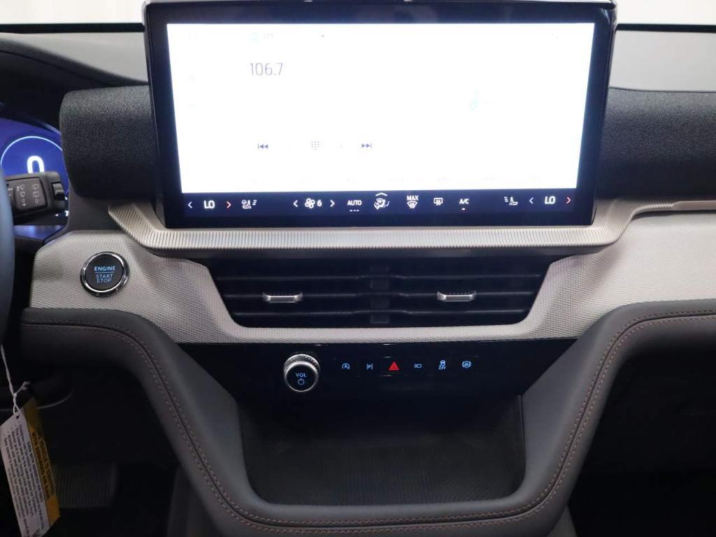 new 2025 Ford Explorer car, priced at $47,895