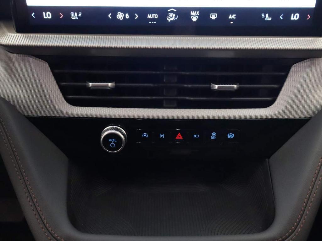 new 2025 Ford Explorer car, priced at $47,895