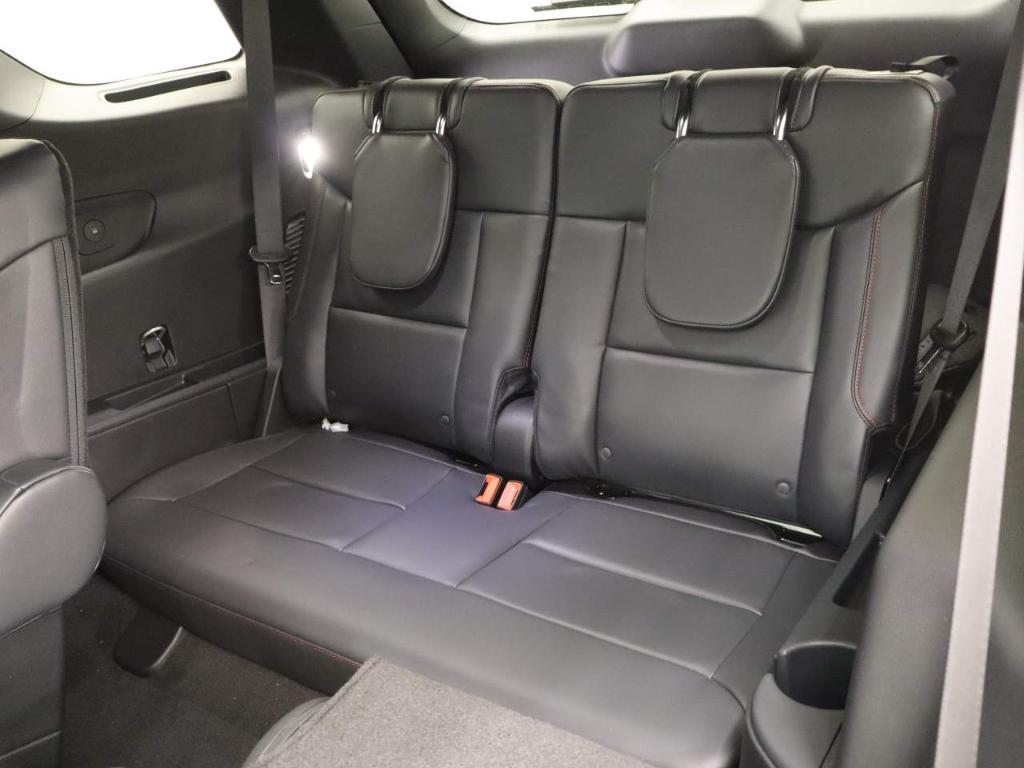 new 2025 Ford Explorer car, priced at $58,705