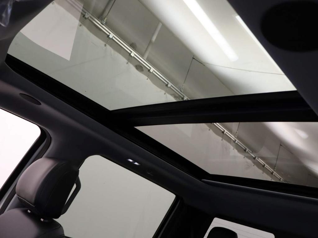 new 2025 Ford F-250 car, priced at $91,605