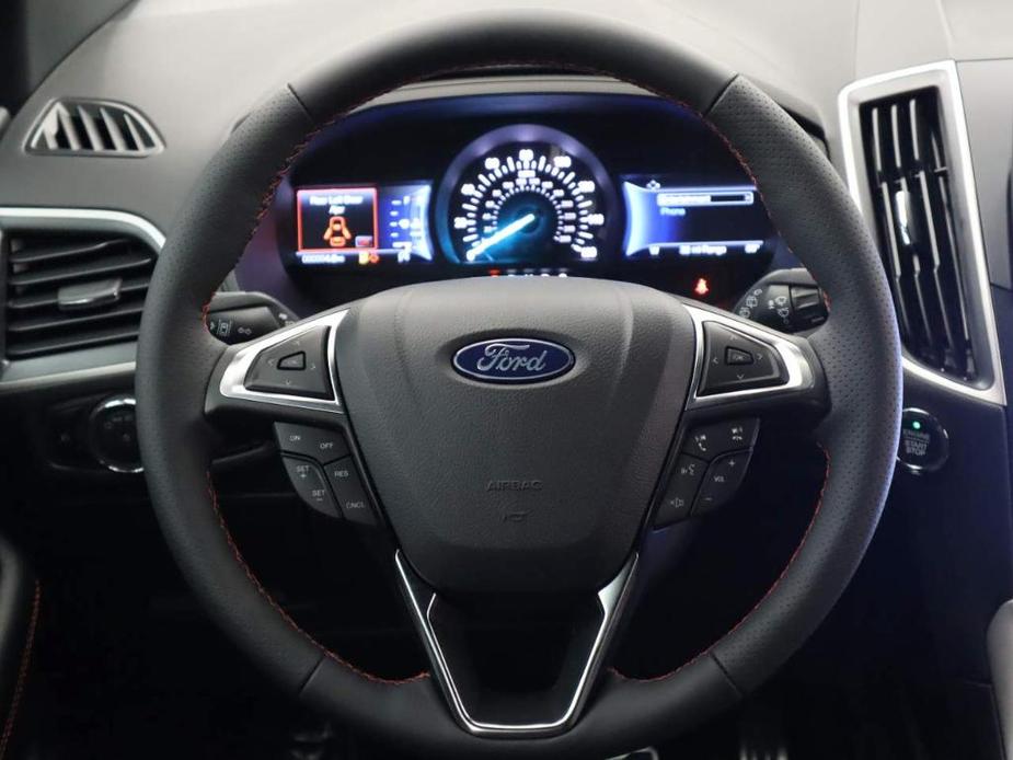 new 2024 Ford Edge car, priced at $41,230