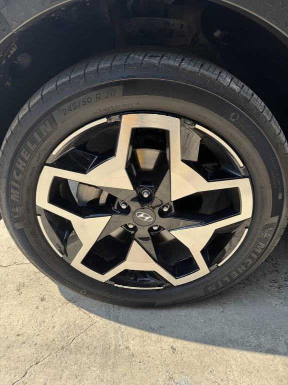 used 2023 Hyundai SANTA CRUZ car, priced at $22,995