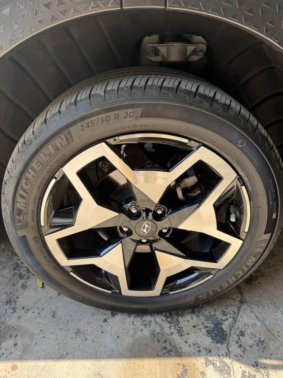 used 2023 Hyundai SANTA CRUZ car, priced at $22,995