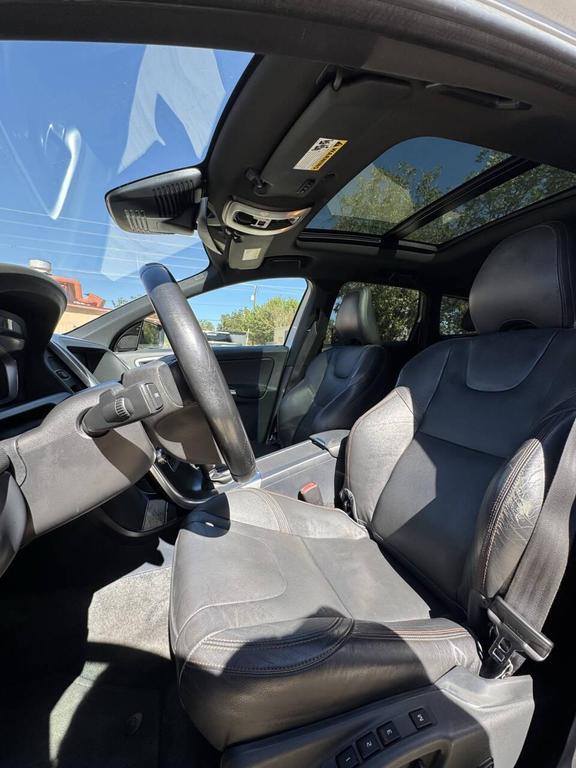 used 2015 Volvo XC60 car, priced at $9,995