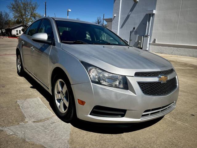 used 2014 Chevrolet Cruze car, priced at $6,500