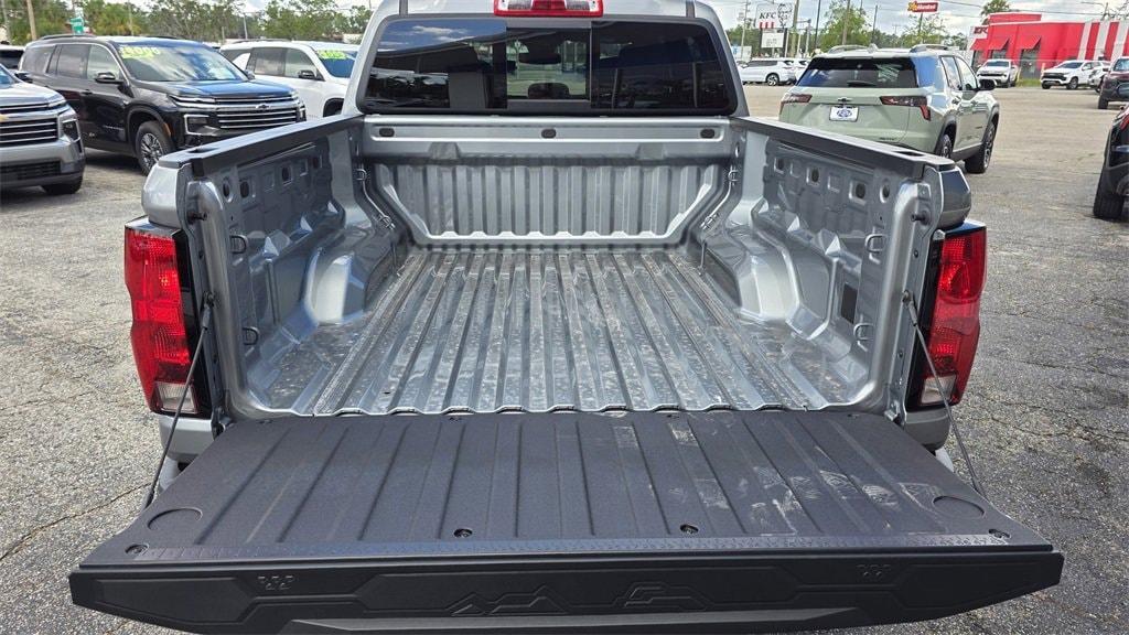 new 2026 Chevrolet Colorado car, priced at $32,995