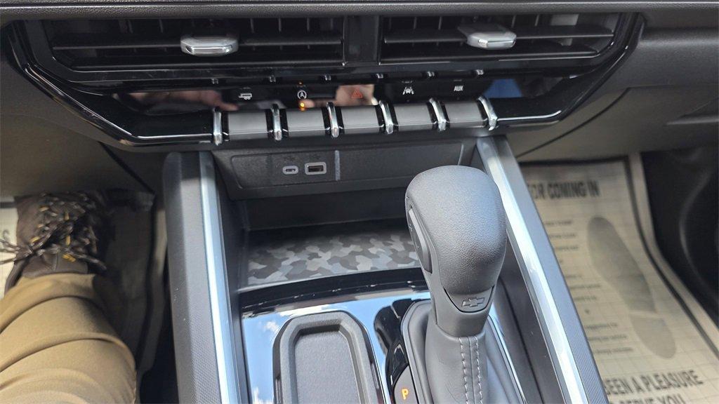 new 2026 Chevrolet Colorado car, priced at $35,895
