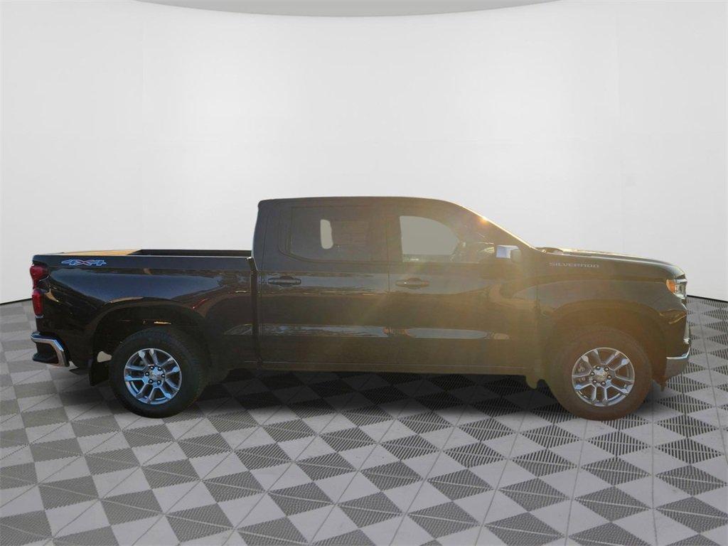 new 2024 Chevrolet Silverado 1500 car, priced at $45,995