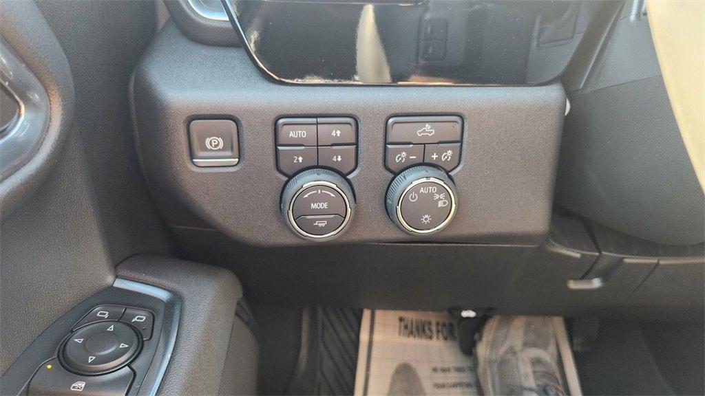 new 2025 Chevrolet Silverado 1500 car, priced at $54,820