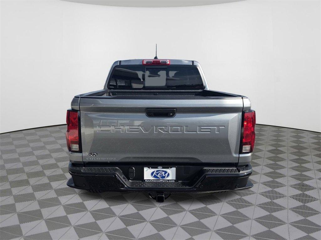 new 2025 Chevrolet Colorado car, priced at $33,610