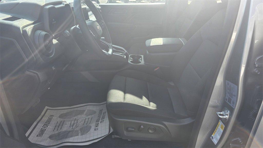 new 2025 Chevrolet Colorado car, priced at $32,610
