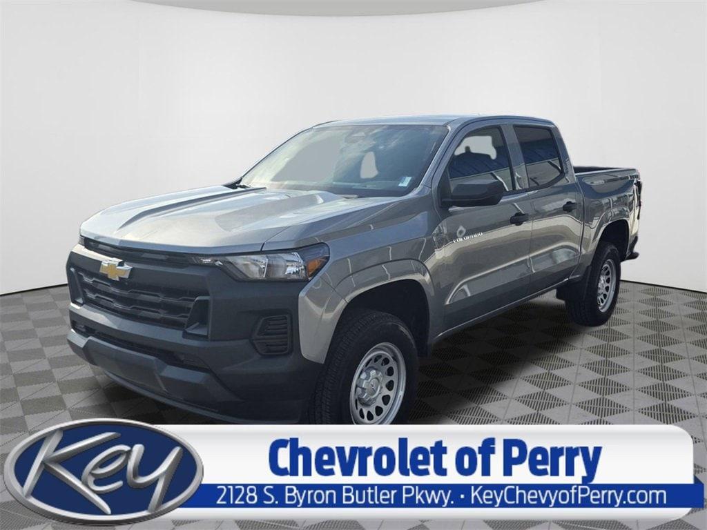 new 2025 Chevrolet Colorado car, priced at $33,610