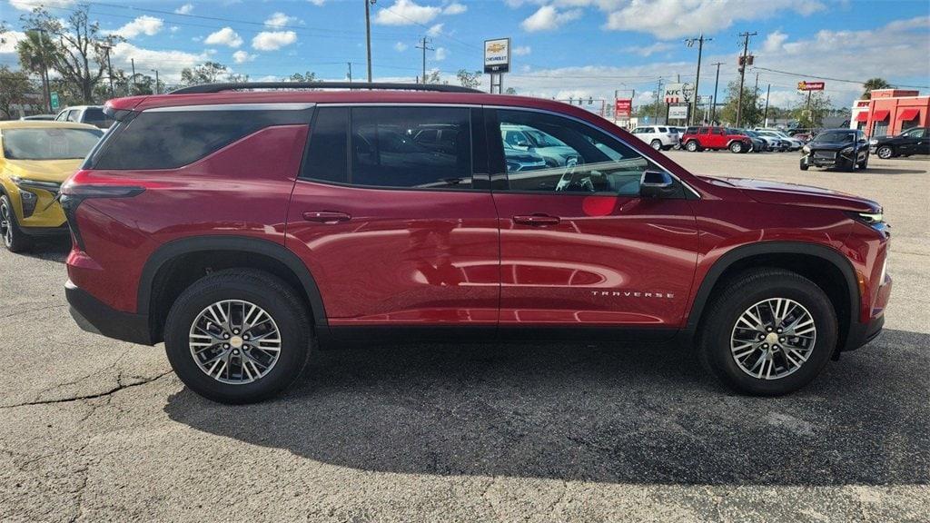 new 2024 Chevrolet Traverse car, priced at $45,170