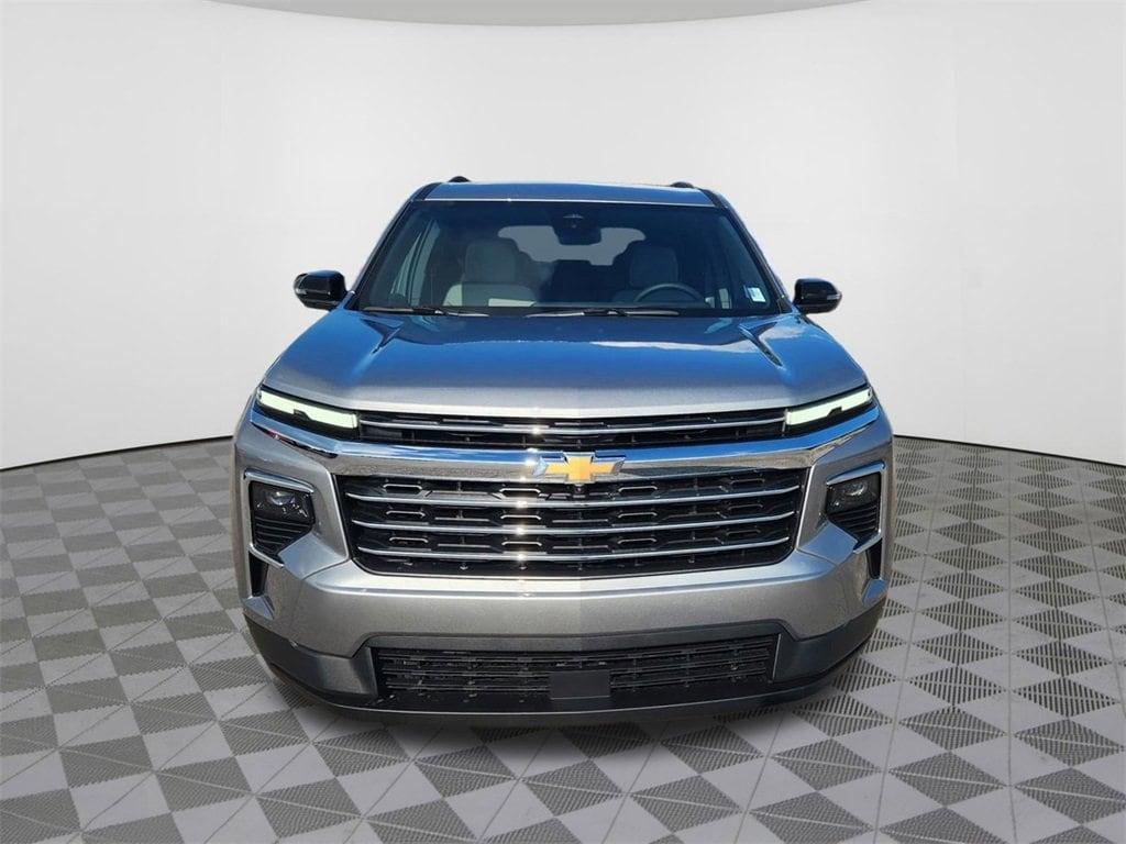 new 2024 Chevrolet Traverse car, priced at $40,360