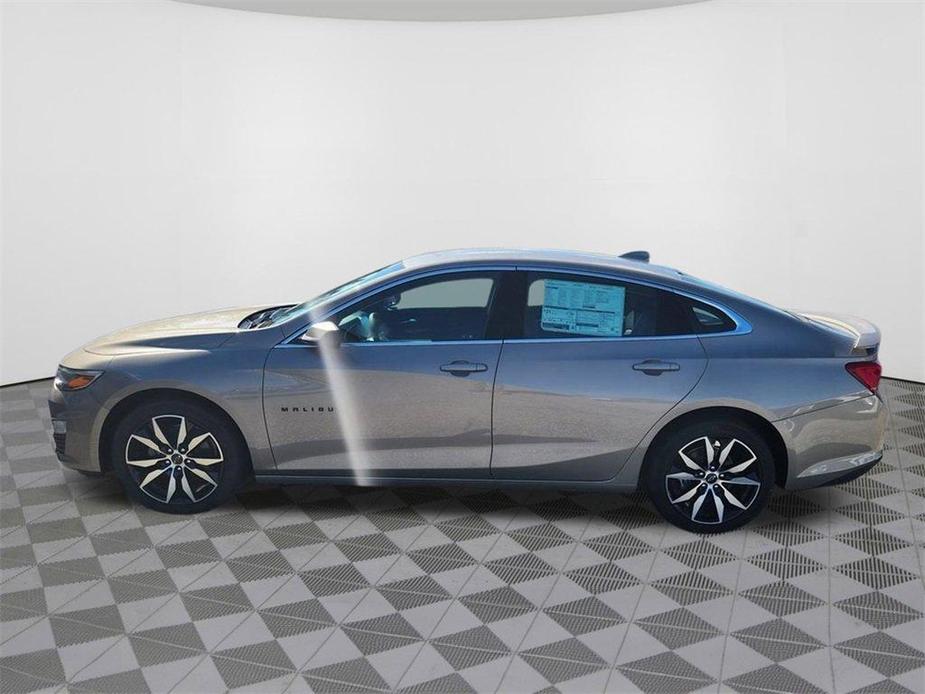 new 2024 Chevrolet Malibu car, priced at $23,595