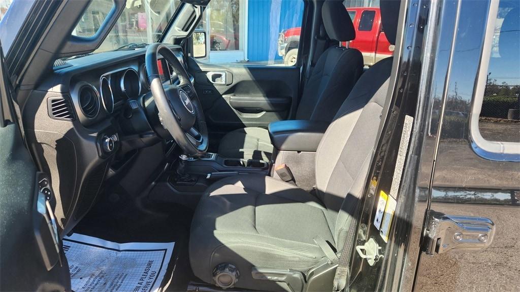 used 2019 Jeep Wrangler Unlimited car, priced at $24,598