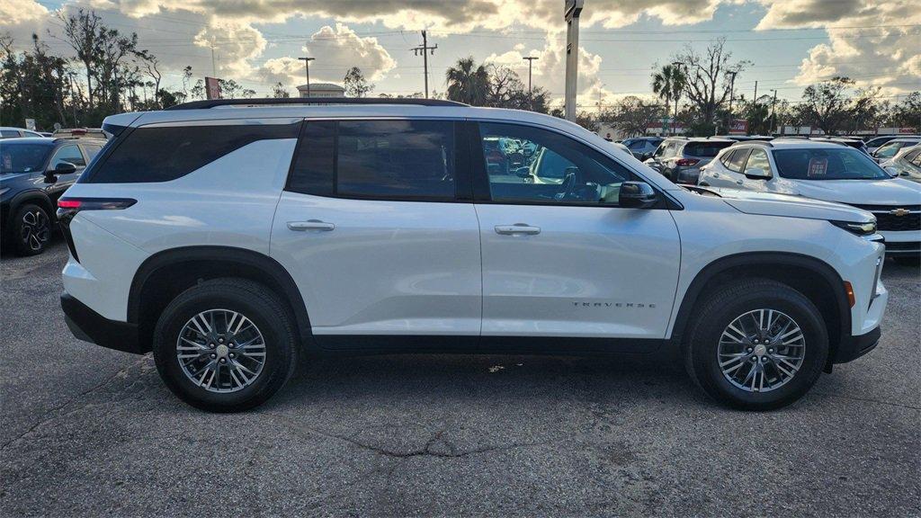 new 2025 Chevrolet Traverse car, priced at $44,380