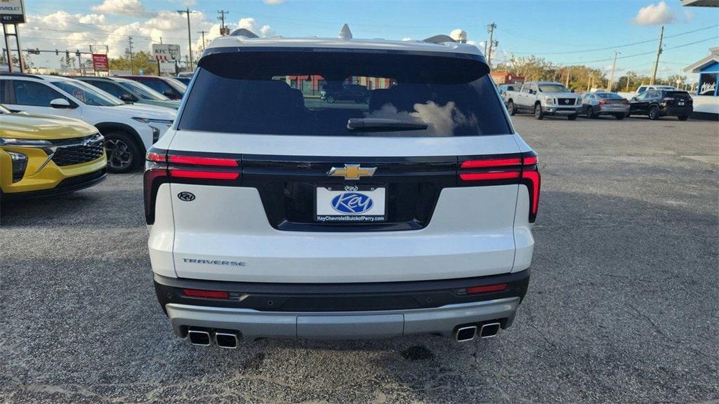 new 2025 Chevrolet Traverse car, priced at $44,380