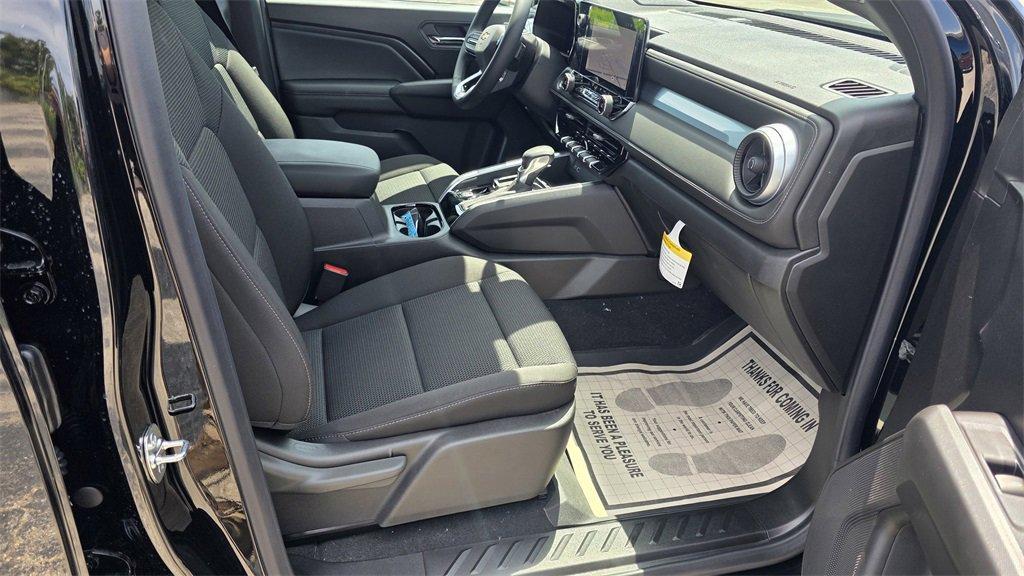 new 2025 Chevrolet Colorado car, priced at $35,085