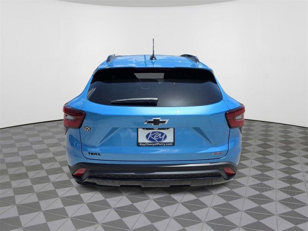 new 2025 Chevrolet Trax car, priced at $24,225