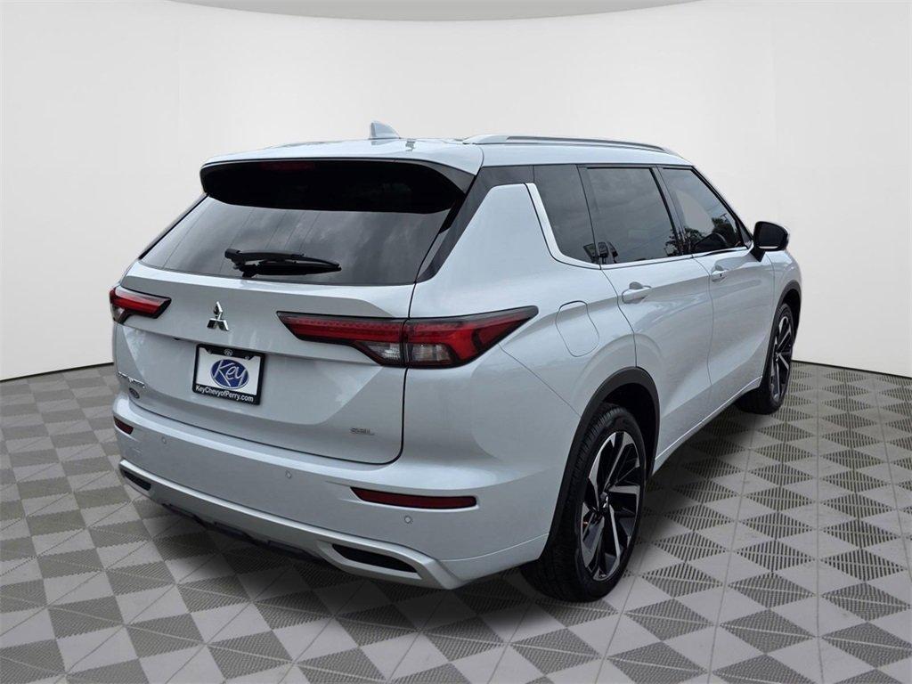 used 2023 Mitsubishi Outlander car, priced at $27,999