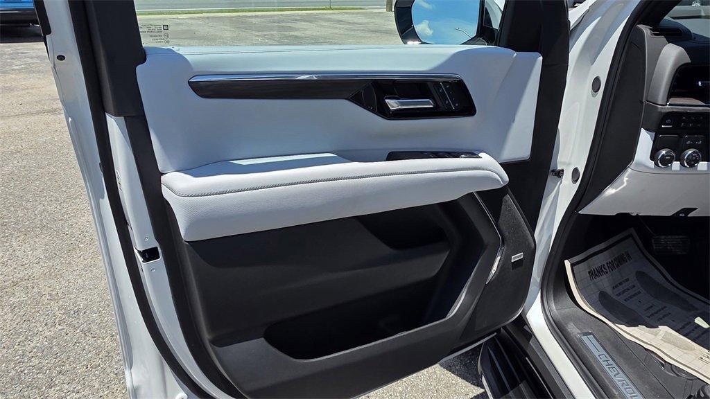 new 2025 Chevrolet Tahoe car, priced at $75,785