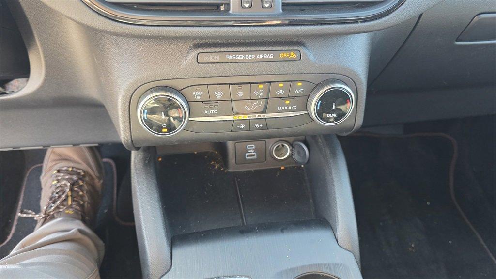 used 2023 Ford Escape car, priced at $20,999