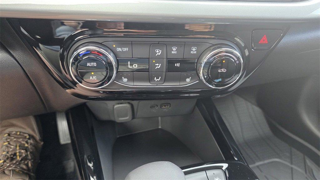 new 2025 Chevrolet Trax car, priced at $23,035