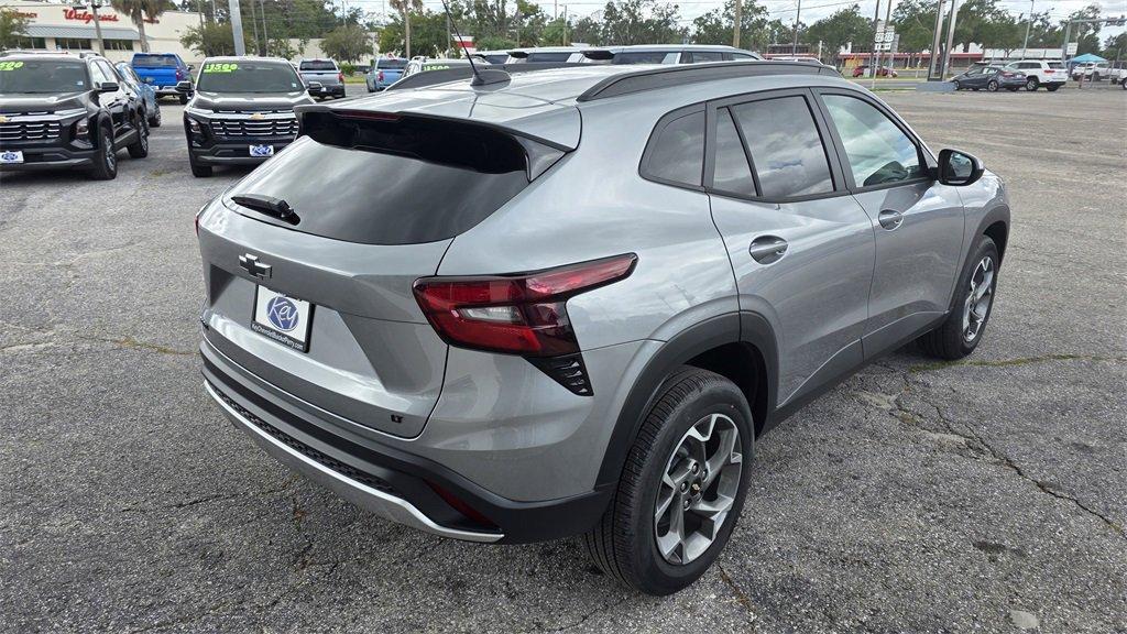 new 2025 Chevrolet Trax car, priced at $23,035
