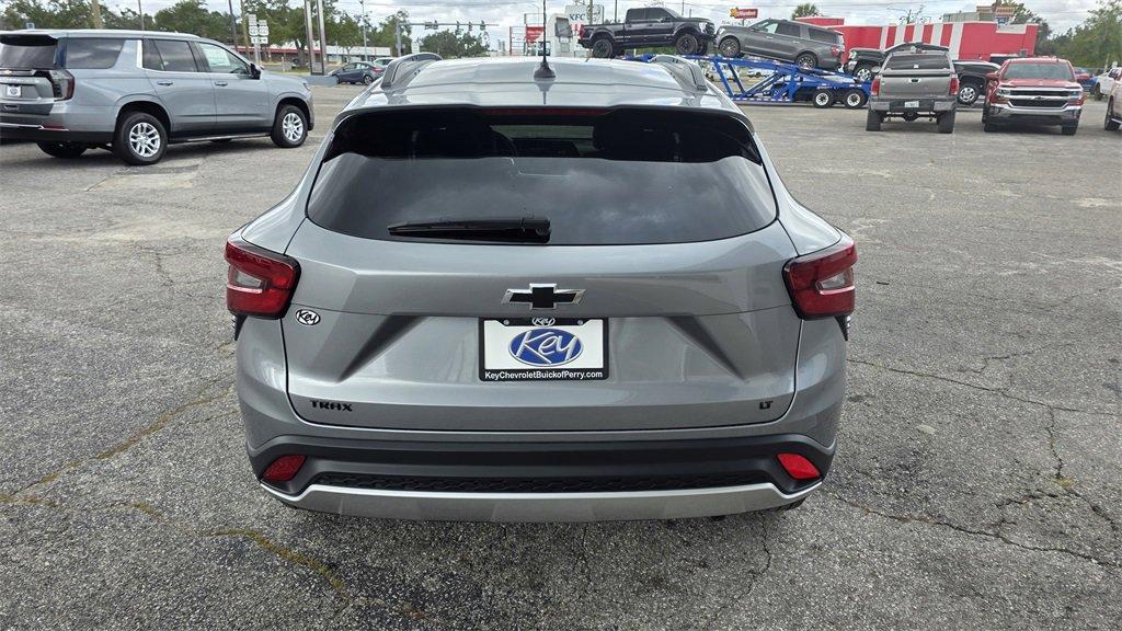new 2025 Chevrolet Trax car, priced at $23,035
