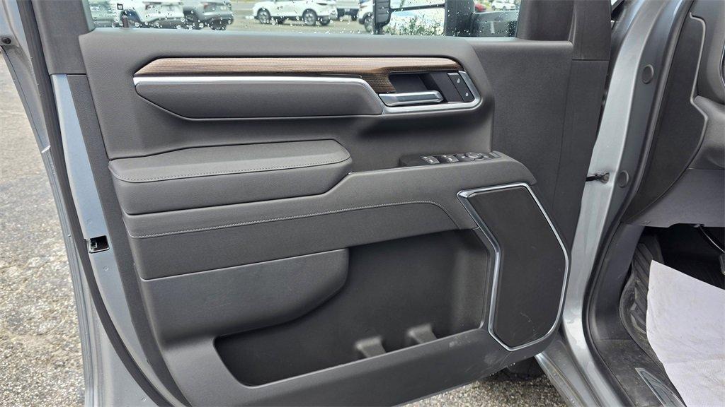new 2025 Chevrolet Silverado 2500 car, priced at $69,640