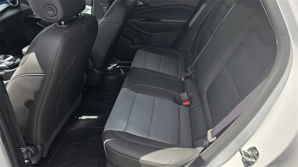 new 2025 Chevrolet Trax car, priced at $23,250