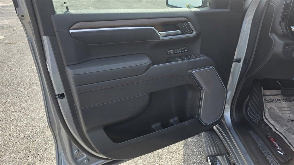 new 2026 Chevrolet Silverado 1500 car, priced at $68,320