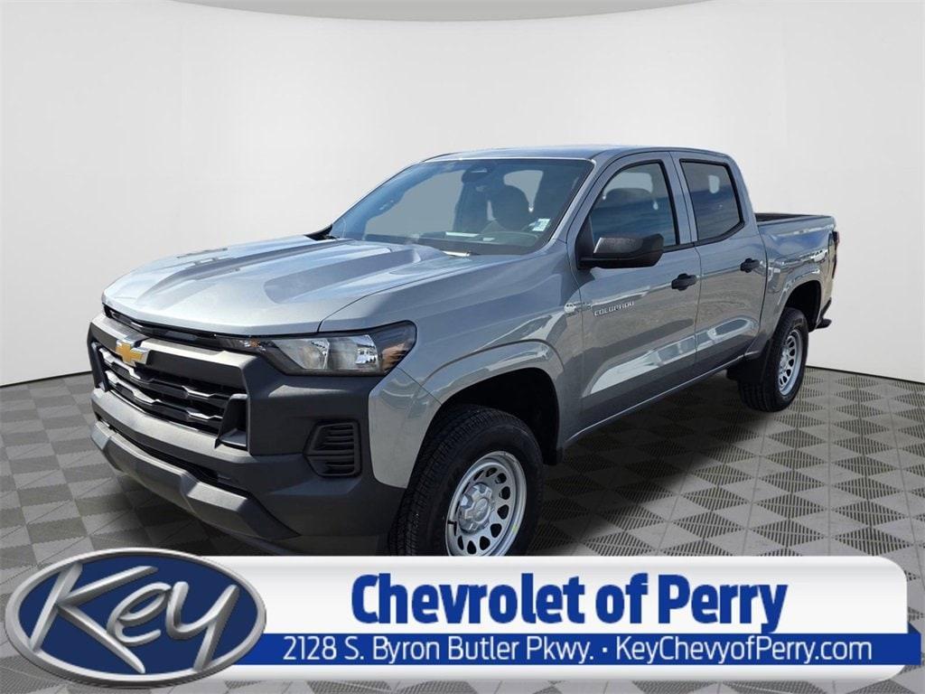 new 2026 Chevrolet Colorado car, priced at $30,995