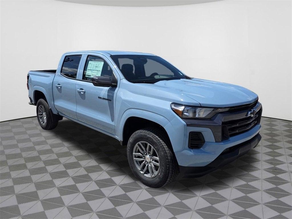 new 2025 Chevrolet Colorado car, priced at $37,190