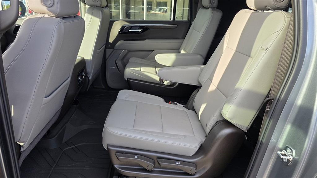 new 2026 Chevrolet Suburban car, priced at $67,175