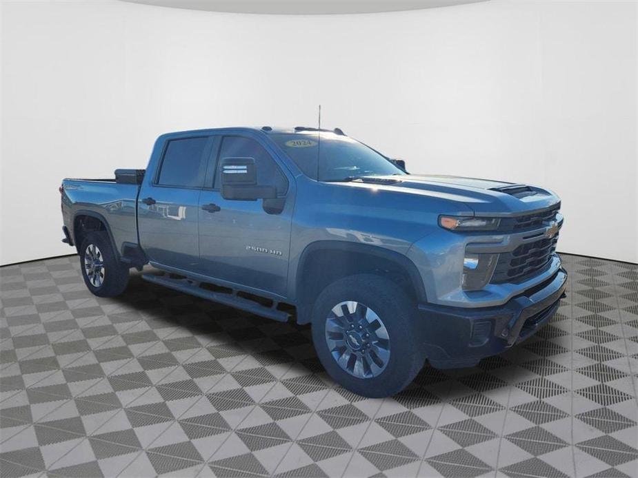 used 2024 Chevrolet Silverado 2500 car, priced at $51,995